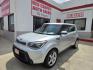 2015 SILVER /Gray Kia Soul Base (KNDJN2A28F7) with an 1.6L L4 DOHC 16V engine, Automatic transmission, located at 503 West Court, Seguin, TX, 78155, (830) 379-3373, 29.568621, -97.969803 - 2015 Kia Soul Base with a 1.6L L4 DOHC 16V, Automatic, Tilt, Cruise, AM/FM/AUX Stereo, Power Windows, Locks and Side Mirrors, Bluetooth, Tinted Windows, Alloy Wheels, Rear Wiper, Rear Defroster and more!! - Photo#0