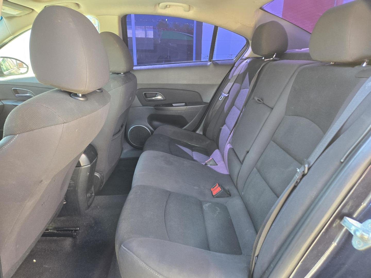 2014 Blue /Black Chevrolet Cruze 1LT Manual (1G1PD5SB9E7) with an 1.4L L4 DOHC 16V TURBO engine, 6-Speed Manual transmission, located at 503 West Court, Seguin, TX, 78155, (830) 379-3373, 29.568621, -97.969803 - *Cash Special* 2014 Chevrolet Cruze 1LT Manual with a 1.4L L4 DOHC 16V TURBO, Standard Transmission, Tilt, Cruise, AM/FM/CD Touchscreen Stereo, Power Windows, Locks, Seat and Side Mirrors, Bluetooth, Onstar Capability, Tinted Windows, Backup Camera, Alloy Wheels, Rear Defroster and more!! - Photo#7
