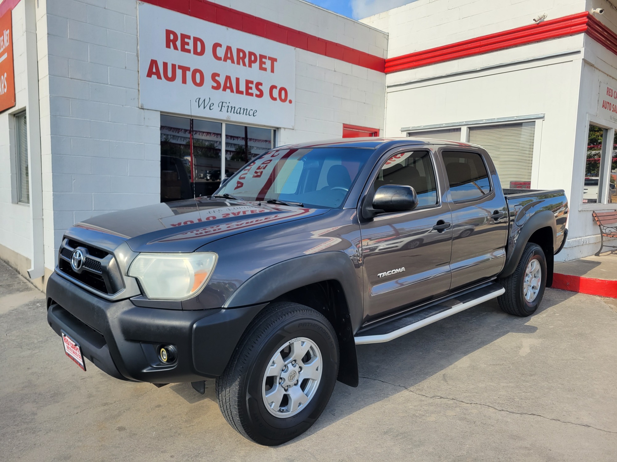 photo of 2015 Toyota Tacoma PreRunner Double Cab 2WD