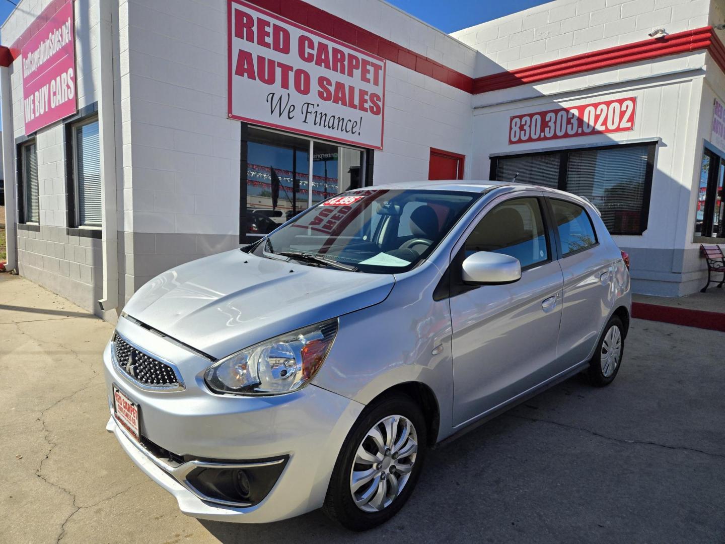 2018 SILVER /GRAY Mitsubishi Mirage (ML32A3HJ6JH) with an 1.2L I3 F DOHC 12V engine, Automatic transmission, located at 503 West Court, Seguin, TX, 78155, (830) 379-3373, 29.568621, -97.969803 - 2018 Mitsubishi Mirage ES with a, 1.2L I3 F DOHC 12V, Automatic, Tilt, Cruise, AM/FM Touchscreen Stereo, Power Windows, Locks and Side Mirrors, Bluetooth, Rear Wiper, Rear Defroster and more!! - Photo#0