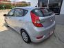 2017 SILVER Hyundai Accent SE 5-Door 6A (KMHCT5AE6HU) with an 1.6L L4 DOHC 16V engine, 6A transmission, located at 503 West Court, Seguin, TX, 78155, (830) 379-3373, 29.568621, -97.969803 - 2017 Hyundai Accent SE 5-Door with a 1.6L L4 DOHC 16V, Automatic, Tilt, Cruise, AM/FM/CD/AUX Stereo, Power Windows, Locks and Side Mirrors, Rear Wiper, Rear Defroster and more!! - Photo#3