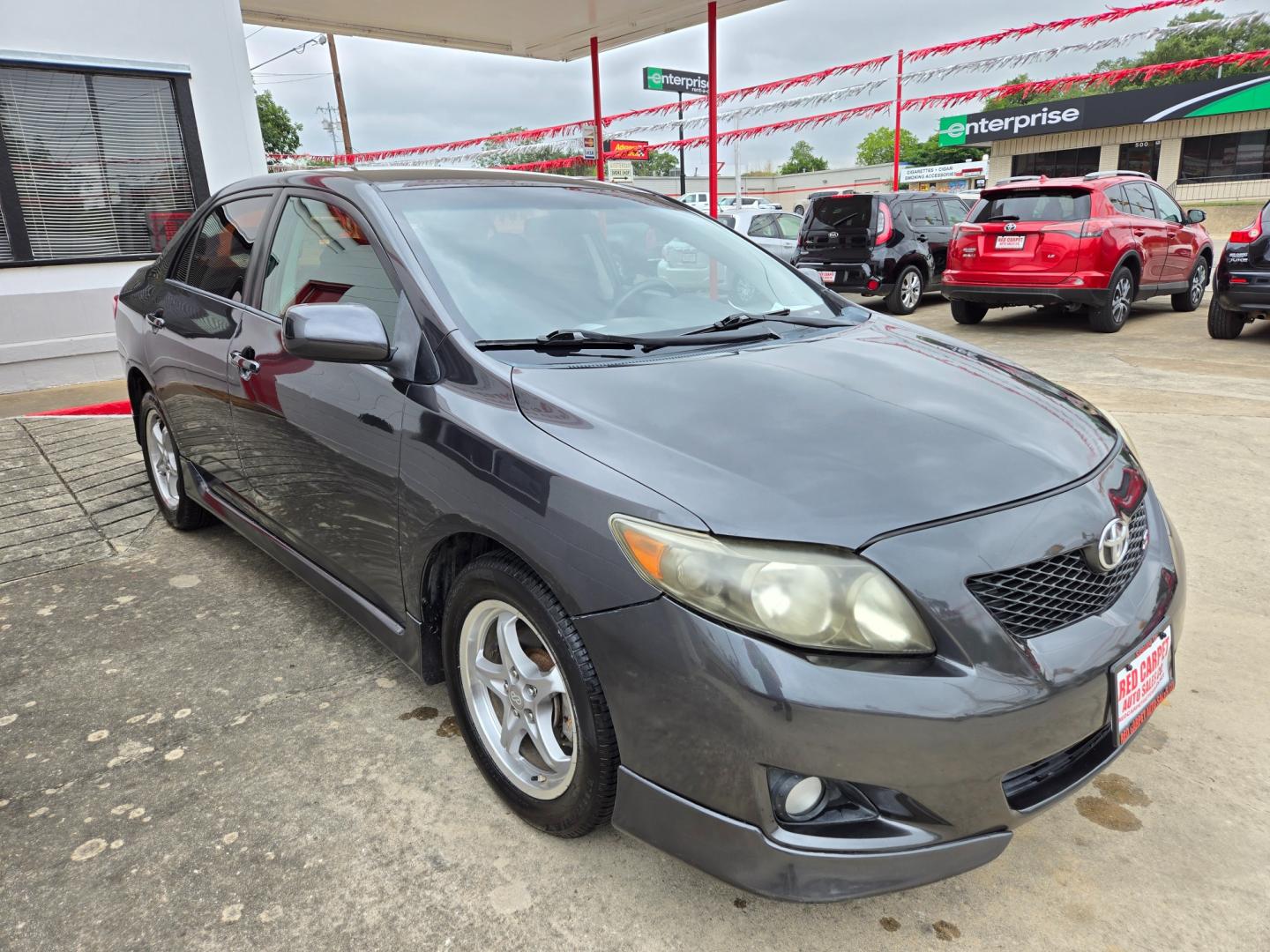 2009 GRAY Toyota Corolla Base 4-Speed AT (1NXBU40E79Z) with an 1.8L L4 DOHC 16V engine, 4-Speed Automatic Overdrive transmission, located at 503 West Court, Seguin, TX, 78155, (830) 379-3373, 29.568621, -97.969803 - 2009 Toyota Corolla S with a 1.8L L4 DOHC 16V, Automatic, Tilt, Cruise, AM/FM/CD/AUX Stereo, Power Windows, Locks and Side Mirrors, Tinted Windows, Alloy Wheels, Rear Defroster and more!! - Photo#1