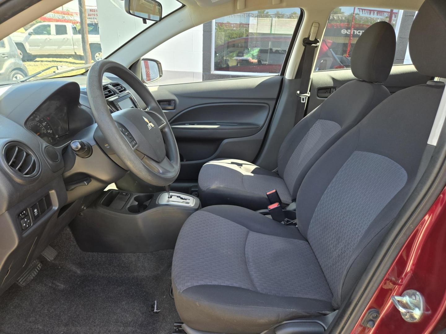 2018 Mitsubishi Mirage ES (ML32A3HJ6JH) with an 1.2L L3 DOHC engine, Automatic transmission, located at 503 West Court, Seguin, TX, 78155, (830) 379-3373, 29.568621, -97.969803 - 2018 Mitsubishi Mirage ES with a 1.2L L3 DOHC, Automatic, Tilt, AM/FM Touchscreen Stereo, Power Windows, Locks and Side Mirrors, Bluetooth, Tinted Windows, Backup Camera, Rear Wiper, Rear Defroster and more!! - Photo#5