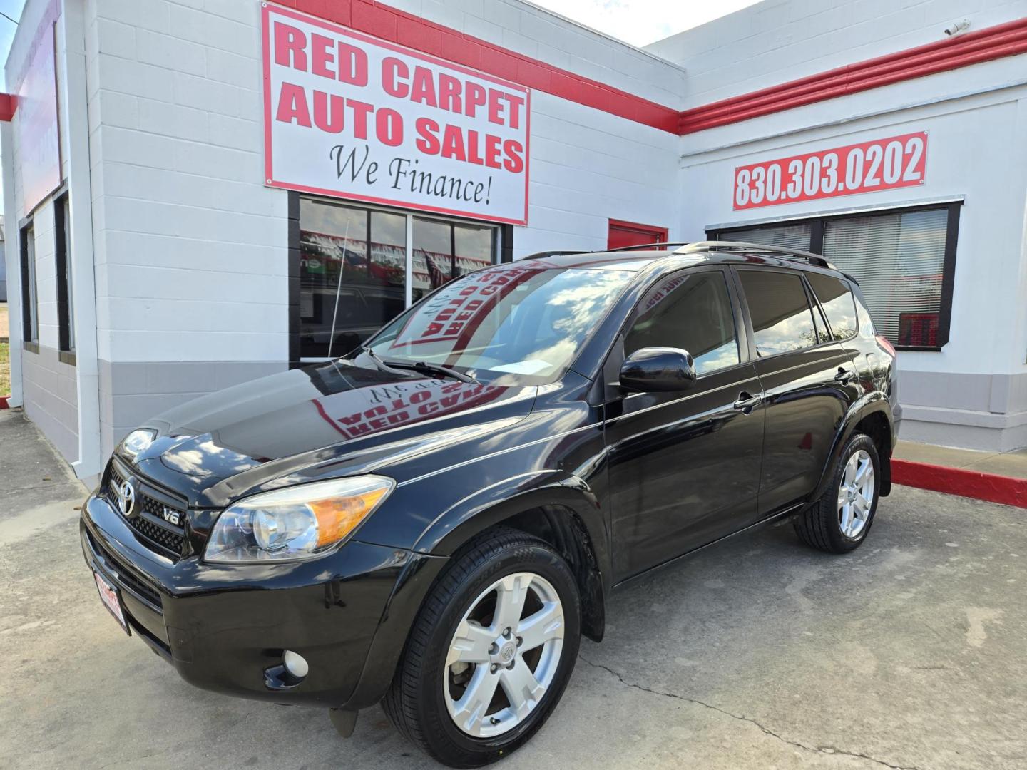 2007 BLACK Toyota RAV4 Sport V6 2WD (JTMZK32V576) with an 3.5L V6 DOHC 24V engine, 5-Speed Automatic Overdrive transmission, located at 503 West Court, Seguin, TX, 78155, (830) 379-3373, 29.568621, -97.969803 - 2007 Toyota RAV4 Sport V6 2WD with a 3.5L V6 DOHC 24V, Automatic, Tilt, Cruise, AM/FM/CD Stereo, Power Windows, Locks and Side Mirrors, Leather Seating, Tinted Windows, Alloy Wheels, Rear Wiper, Rear Defroster and more!! - Photo#0