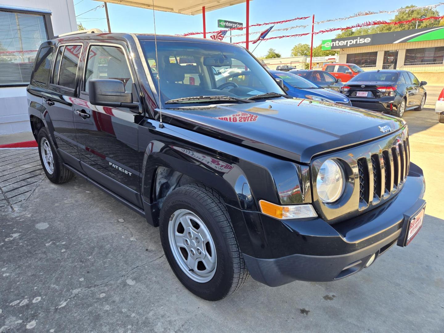 2017 Black Jeep Patriot Sport 2WD (1C4NJPBB9HD) with an 2.4L L4 DOHC 16V engine, Automatic transmission, located at 503 West Court, Seguin, TX, 78155, (830) 379-3373, 29.568621, -97.969803 - Photo#1