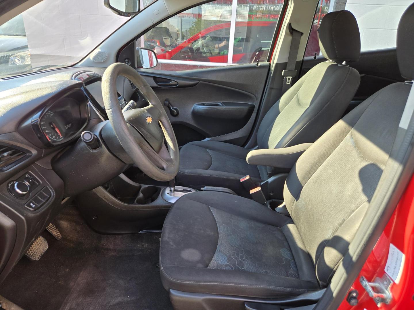 2018 Red Chevrolet Spark LS (KL8CB6SA9JC) with an 1.4L L4 16V DOHC engine, Automatic transmission, located at 503 West Court, Seguin, TX, 78155, (830) 379-3373, 29.568621, -97.969803 - 2018 Chevrolet Spark LS with a 1.4L L4 16V DOHC, Automatic, Tilt, Cruise, AM/FM/AUX Touchscreen Stereo, Automatic Headlights, Onstar Capability, Backup Camera, Rear Wiper, Rear Defroster and more!! - Photo#4