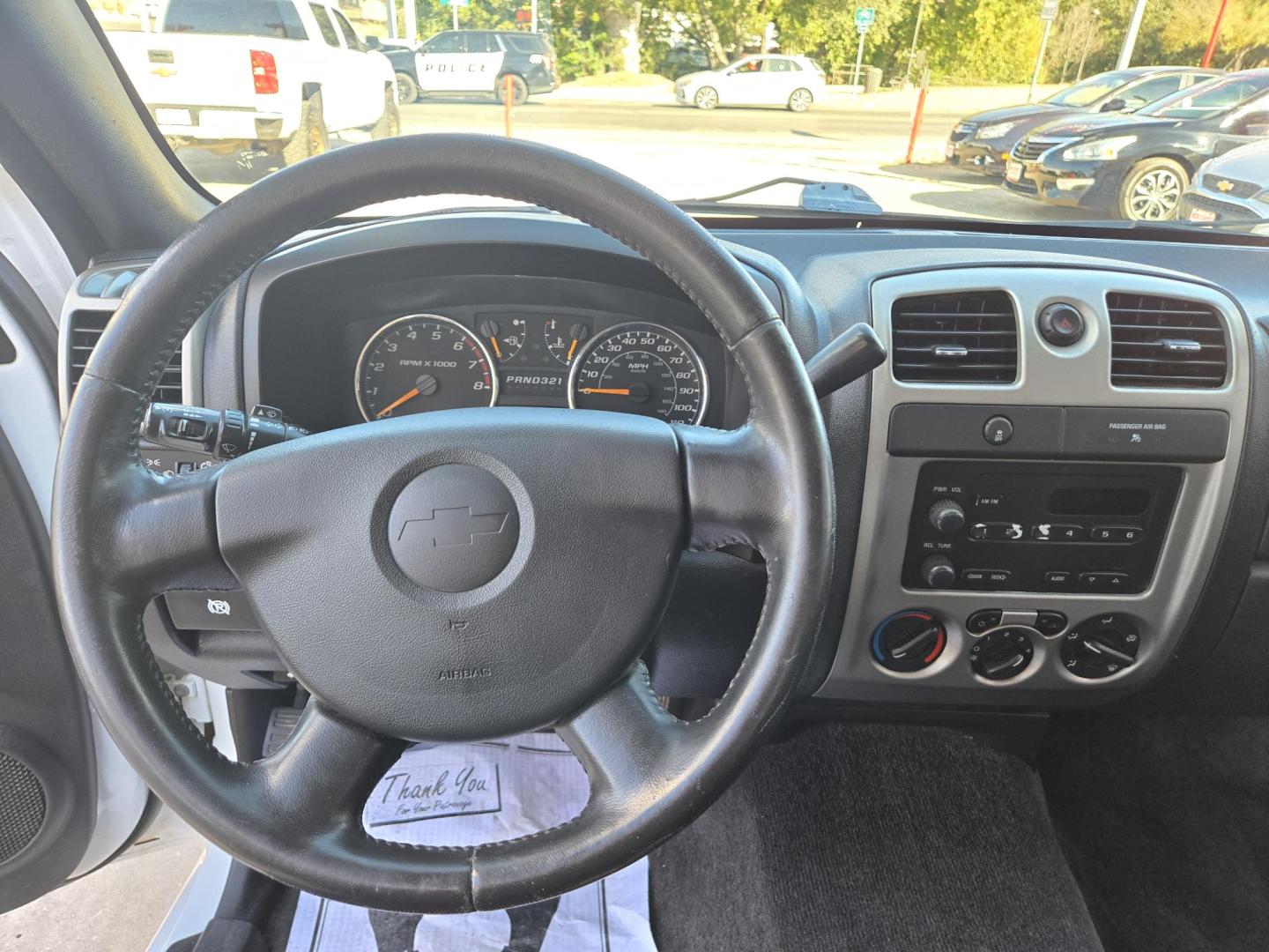 2012 WHITE Chevrolet Colorado Work Truck Ext. Cab 2WD (1GCESBFE0C8) with an 3.7L L5 DOHC 20V engine, Automatic transmission, located at 503 West Court, Seguin, TX, 78155, (830) 379-3373, 29.568621, -97.969803 - Photo#5