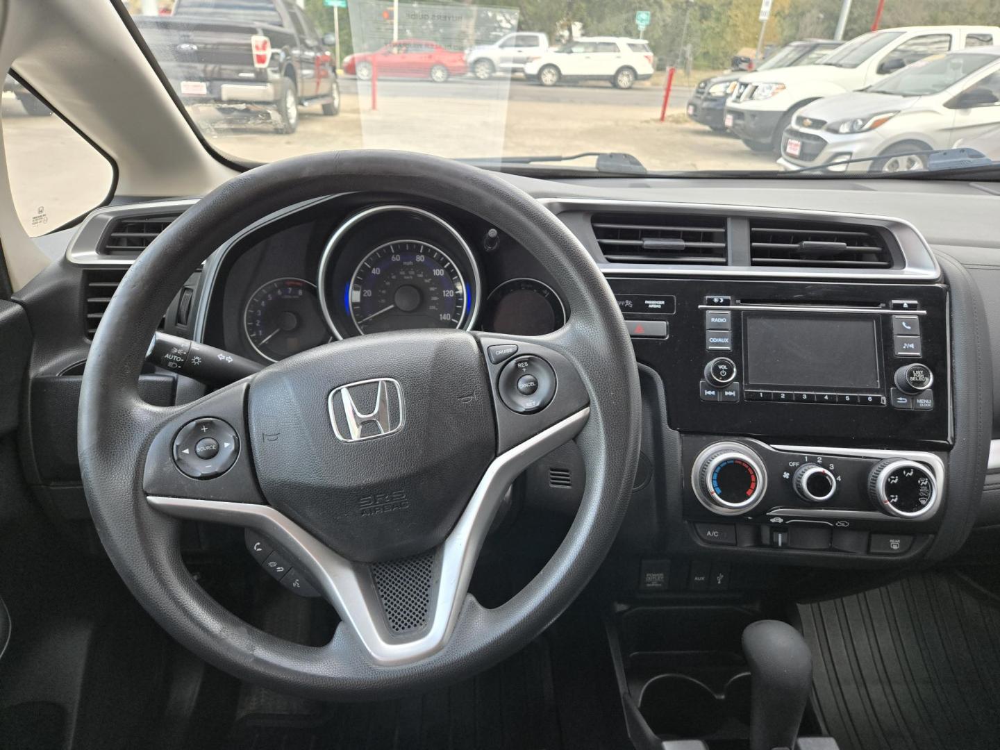 2015 WHITE Honda Fit LX CVT (3HGGK5H54FM) with an 1.5L L4 SOHC 16V engine, Automatic transmission, located at 503 West Court, Seguin, TX, 78155, (830) 379-3373, 29.568621, -97.969803 - Photo#4