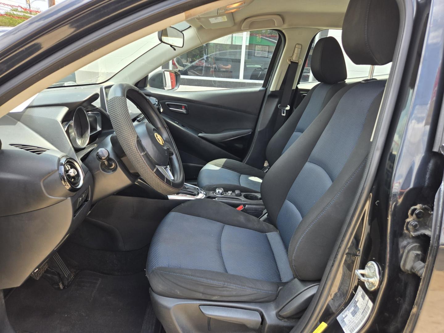 2018 Black Toyota Yaris iA 6A (3MYDLBYV8JY) with an 1.5L L4 DOHC 16V engine, Automatic transmission, located at 503 West Court, Seguin, TX, 78155, (830) 379-3373, 29.568621, -97.969803 - 2018 Toyota Yaris iA with a 1.5L L4 DOHC 16V, Automatic, Tilt, Cruise, AM/FM/AUX Stereo, Power Windows, Locks and Side Mirrors, Bluetooth, Backup Camera, Alloy Wheels, Rear Defroster and more!!- Photo#4