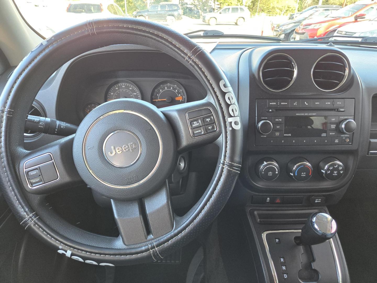 2016 Blue Jeep Patriot Sport 2WD (1C4NJPBA2GD) with an 2.0L L4 DOHC 16V engine, Automatic transmission, located at 503 West Court, Seguin, TX, 78155, (830) 379-3373, 29.568621, -97.969803 - 2016 Jeep Patriot Sport 2WD with a 2.0L L4 DOHC 16V, Automatic, Tilt, Cruise, AM/FM/AUX Stereo, Power Windows, Locks and Side Mirrors, Tinted Windows, Alloy Wheels, Rear Wiper, Rear Defroster and more!! - Photo#5