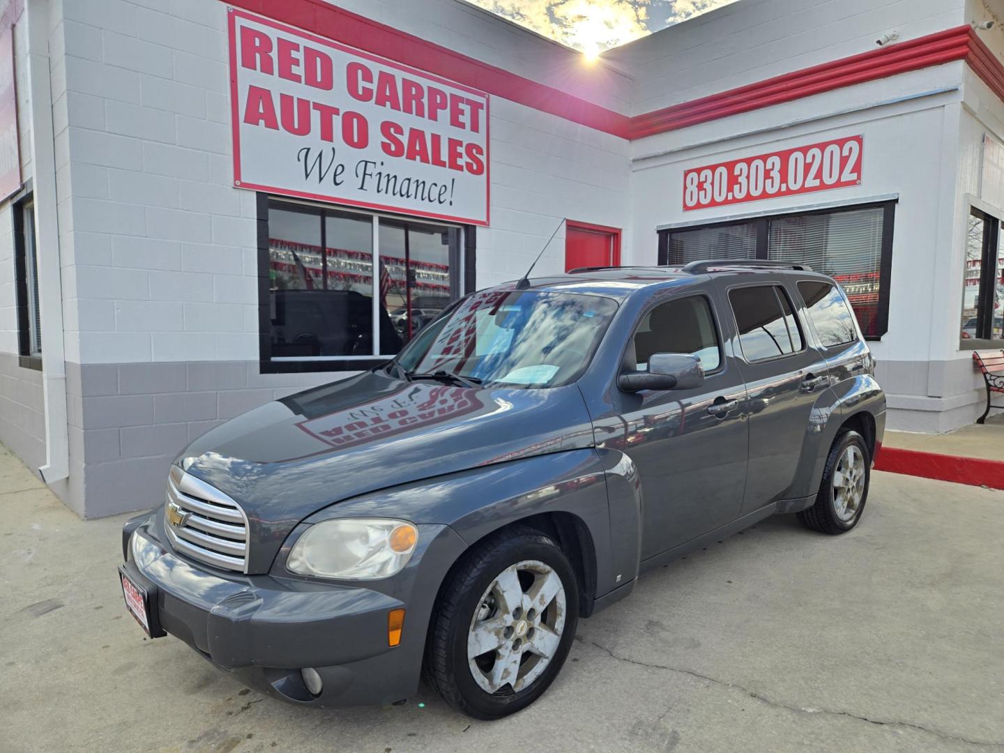 2009 GRAY Chevrolet HHR LT1 (3GNCA23B79S) with an 2.2L L4 DOHC 16V engine, 4-Speed Automatic Overdrive transmission, located at 503 West Court, Seguin, TX, 78155, (830) 379-3373, 29.568621, -97.969803 - Photo#0