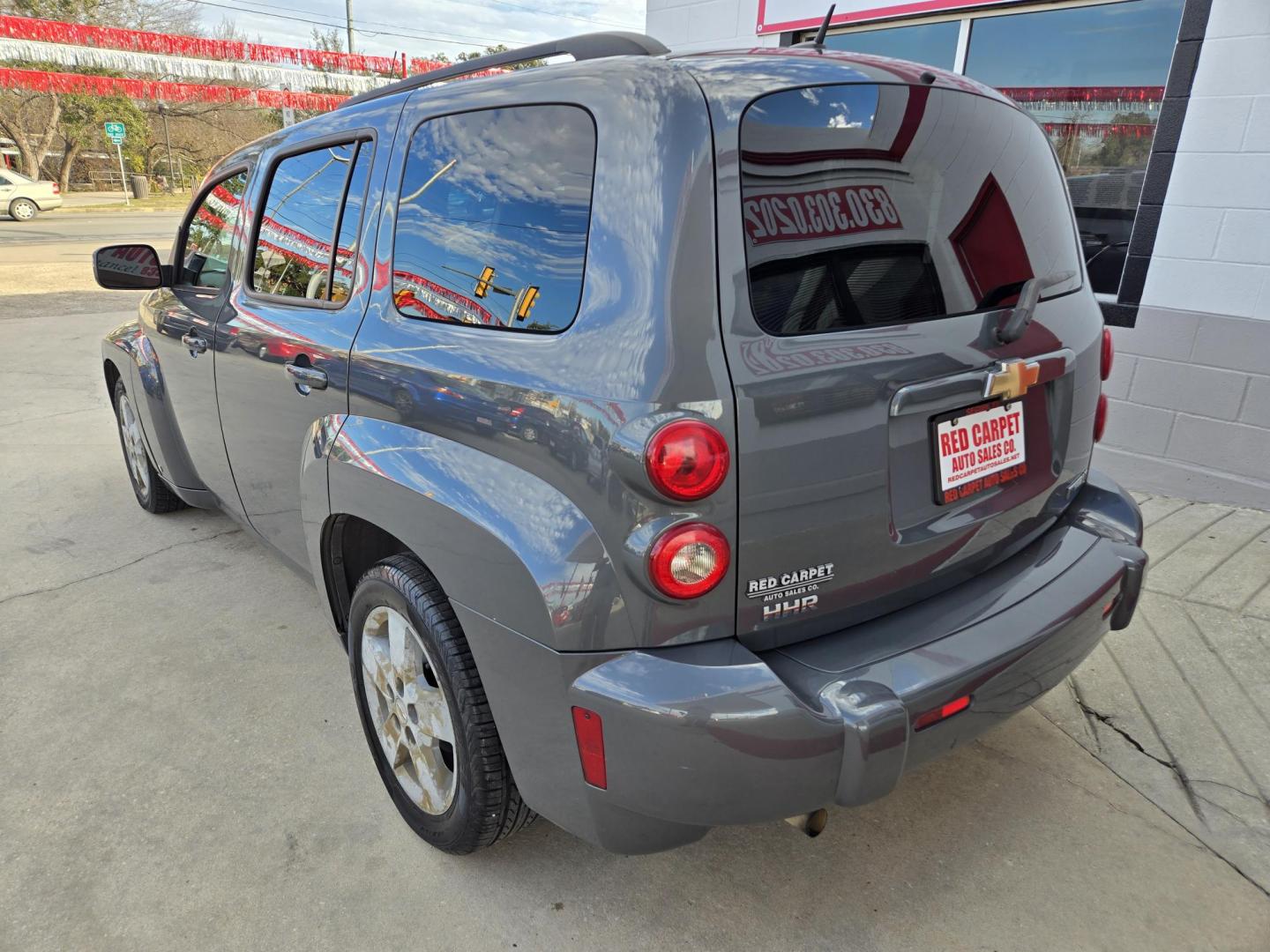 2009 GRAY Chevrolet HHR LT1 (3GNCA23B79S) with an 2.2L L4 DOHC 16V engine, 4-Speed Automatic Overdrive transmission, located at 503 West Court, Seguin, TX, 78155, (830) 379-3373, 29.568621, -97.969803 - Photo#3
