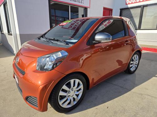 2012 Scion iQ 3-Door Hatchback
