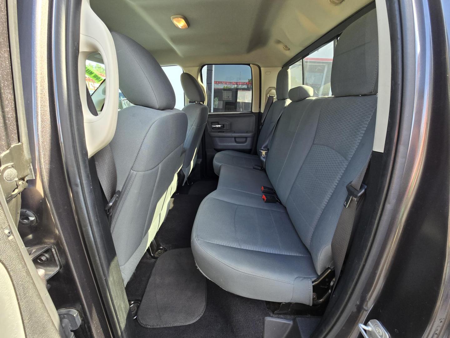 2016 GRAY RAM 1500 SLT Quad Cab 2WD (1C6RR6GG4GS) with an 3.6L V6 DOHC 24V FFV engine, 6A transmission, located at 503 West Court, Seguin, TX, 78155, (830) 379-3373, 29.568621, -97.969803 - 2016 RAM 1500 SLT Quad Cab 2WD with a 3.6L V6 DOHC 24V FFV, Automatic, Tilt, Cruise, AM/FM Touchscreen Stereo, Power Windows, Locks and Side Mirrors, Bluetooth, Automatic Headlights, Front Bench Seating, Tinted Windows, Power Rear Sliding Window, Alloy Wheels, Running Boards and more!! - Photo#6