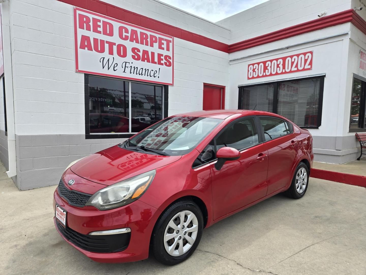 2017 Red Kia Rio LX 6A (KNADM4A34H6) with an 1.6L L4 DOHC 16V engine, 6A transmission, located at 503 West Court, Seguin, TX, 78155, (830) 379-3373, 29.568621, -97.969803 - 2017 Kia Rio LX with a 1.6L L4 DOHC 16V, Automatic, Tilt, Cruise, AM/FM/CD/AUX Stereo, Power Windows, Locks and Side Mirrors, Bluetooth, Rear Defroster and more!! - Photo#0