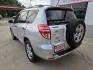 2011 SILVER Toyota RAV4 Base I4 2WD (2T3ZF4DV5BW) with an 2.4L L4 DOHC 16V engine, 4-Speed Automatic transmission, located at 503 West Court, Seguin, TX, 78155, (830) 379-3373, 29.568621, -97.969803 - 2011 Toyota RAV4 Base 2WD with a 2.4L L4 DOHC 16V, Automatic, Tilt, Cruise, AM/FM/CD/AUX Stereo, Power Windows, Locks and Side Mirrors, Tinted Windows, Alloy Wheels, Rear Wiper, Rear Defroster and more!! - Photo#3