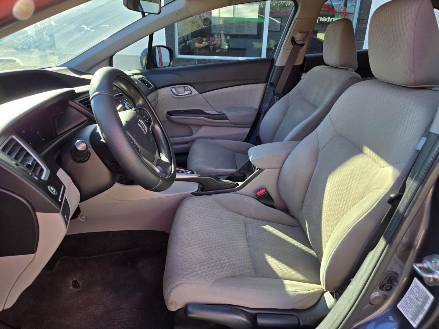 2015 GRAY Honda Civic LX Sedan CVT (19XFB2F54FE) with an 1.8L L4 SOHC 16V engine, Automatic transmission, located at 503 West Court, Seguin, TX, 78155, (830) 379-3373, 29.568621, -97.969803 - 2015 Honda Civic LX Sedan with a 1.8L L4 SOHC 16V, Automatic, Tilt, Cruise, AM/FM/CD/AUX Stereo, Power Windows, Locks and Side Mirrors, Bluetooth, Backup Camera, Tinted Windows, Rear Defroster and more!! - Photo#4