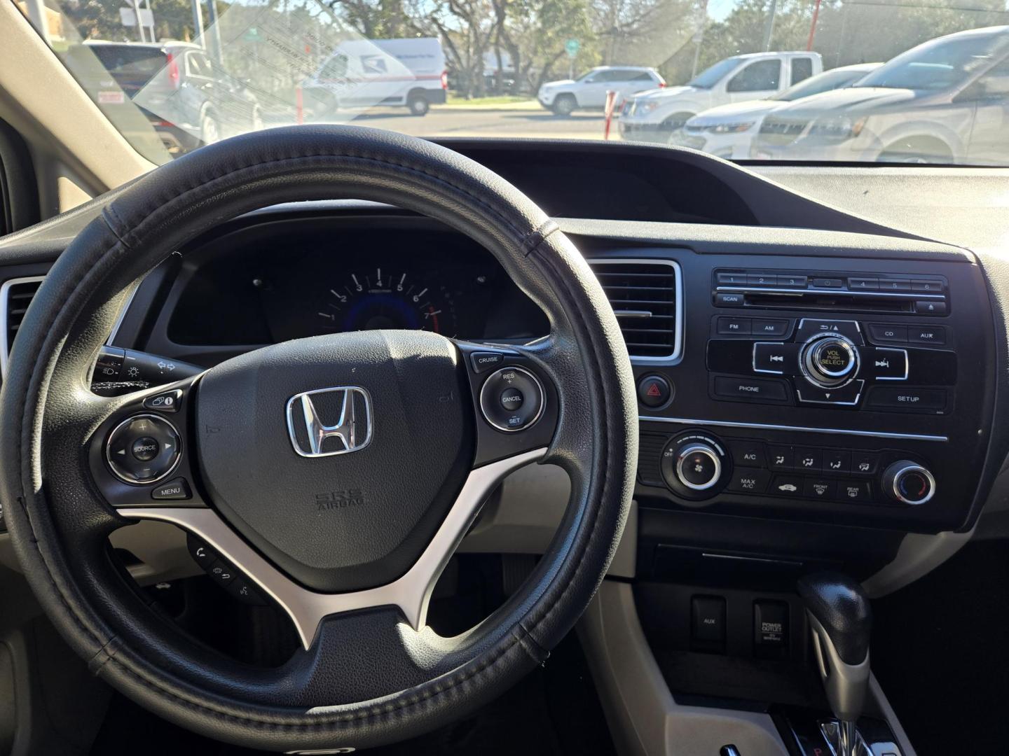 2015 GRAY Honda Civic LX Sedan CVT (19XFB2F54FE) with an 1.8L L4 SOHC 16V engine, Automatic transmission, located at 503 West Court, Seguin, TX, 78155, (830) 379-3373, 29.568621, -97.969803 - 2015 Honda Civic LX Sedan with a 1.8L L4 SOHC 16V, Automatic, Tilt, Cruise, AM/FM/CD/AUX Stereo, Power Windows, Locks and Side Mirrors, Bluetooth, Backup Camera, Tinted Windows, Rear Defroster and more!! - Photo#5