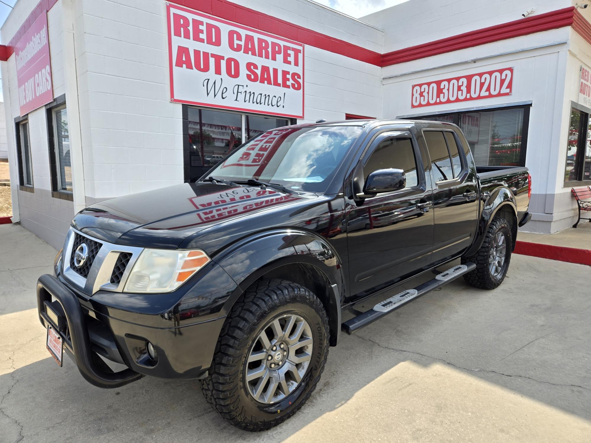 photo of 2014 Nissan Frontier SL Crew Cab 4WD