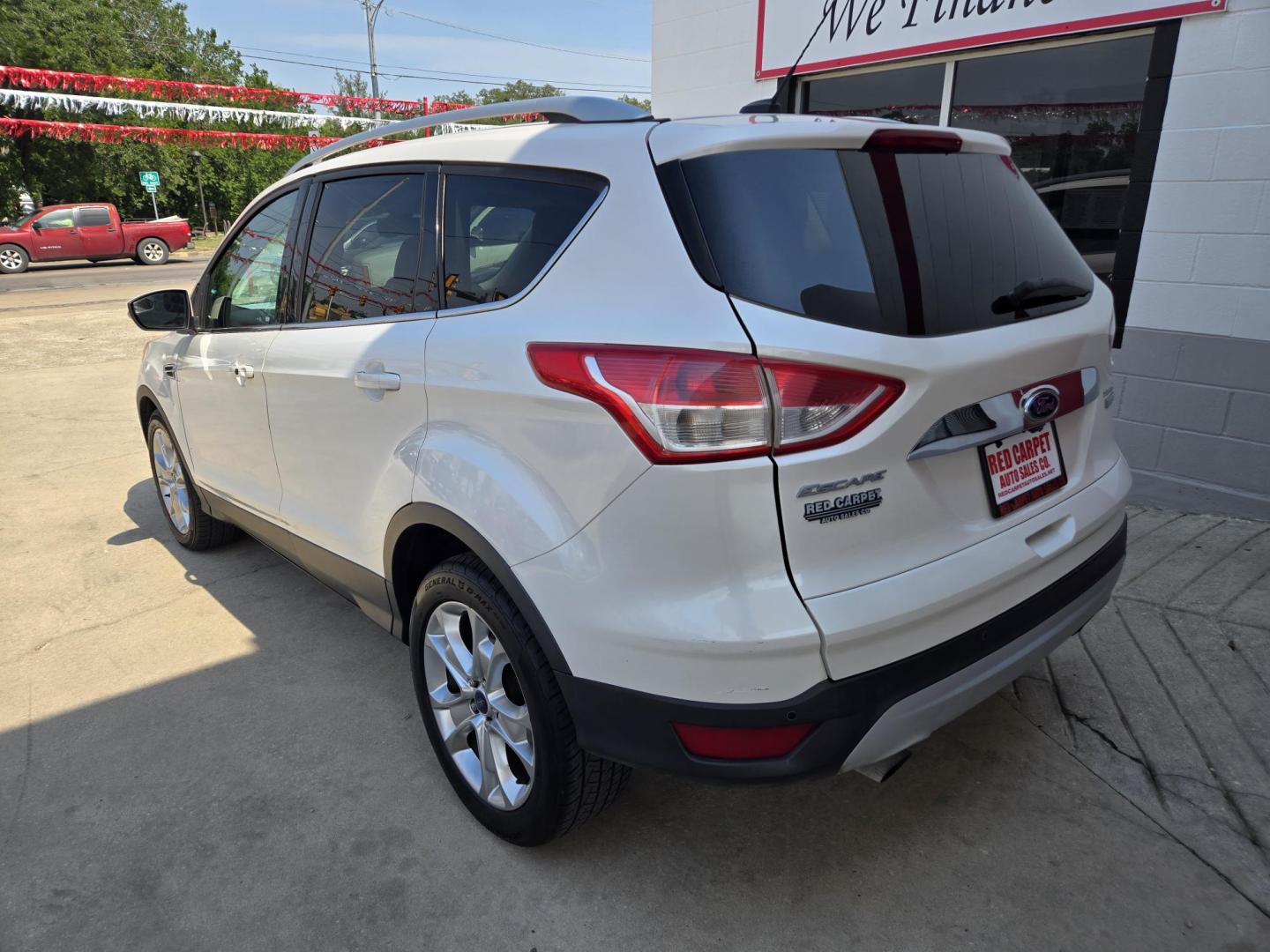 2014 WHITE Ford Escape Titanium FWD (1FMCU0J95EU) with an 2.0L L4 DOHC 16V engine, 6-Speed Automatic transmission, located at 503 West Court, Seguin, TX, 78155, (830) 379-3373, 29.568621, -97.969803 - 2014 Ford Escape Titanium FWD with a 2.0L L4 DOHC 16V, Automatic, Tilt, Cruise, AM/FM/CD Stereo, Power Windows, Locks, Seat and Side Mirrors, Bluetooth, Leather Seats, Tinted Windows, Dual Climate Control, Heated Seats, Power Rear Hatch, Alloy Wheels, Backup Camera, Bumper Sensors, Rear Wiper, Rear - Photo#3