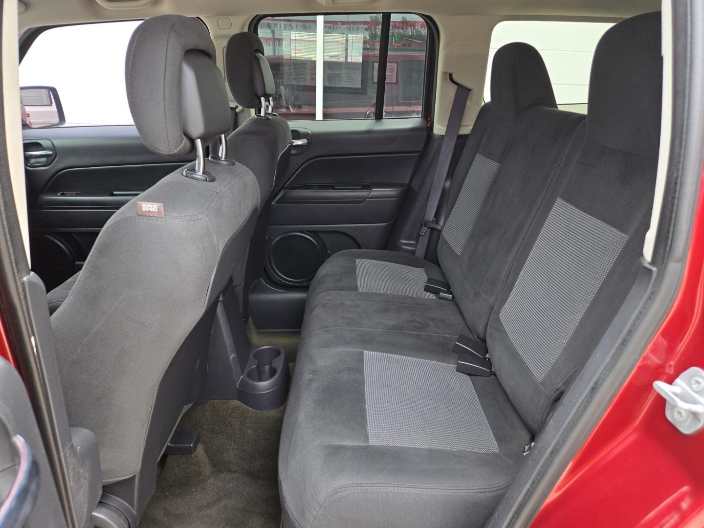 2016 Red Jeep Patriot Latitude 2WD (1C4NJPFB2GD) with an 2.4L L4 DOHC 16V engine, Automatic transmission, located at 503 West Court, Seguin, TX, 78155, (830) 379-3373, 29.568621, -97.969803 - 2016 Jeep Patriot Latitude 2WD with a 2.4L L4 DOHC 16V, Automatic, Tilt, Cruise, AM/FM/CD Touchscreen Stereo, Power Windows, Locks and Side Mirrors, Bluetooth, Navigation, Heated Seats, Alloy Wheels, Rear Wiper, Rear Defroster and more!! - Photo#6