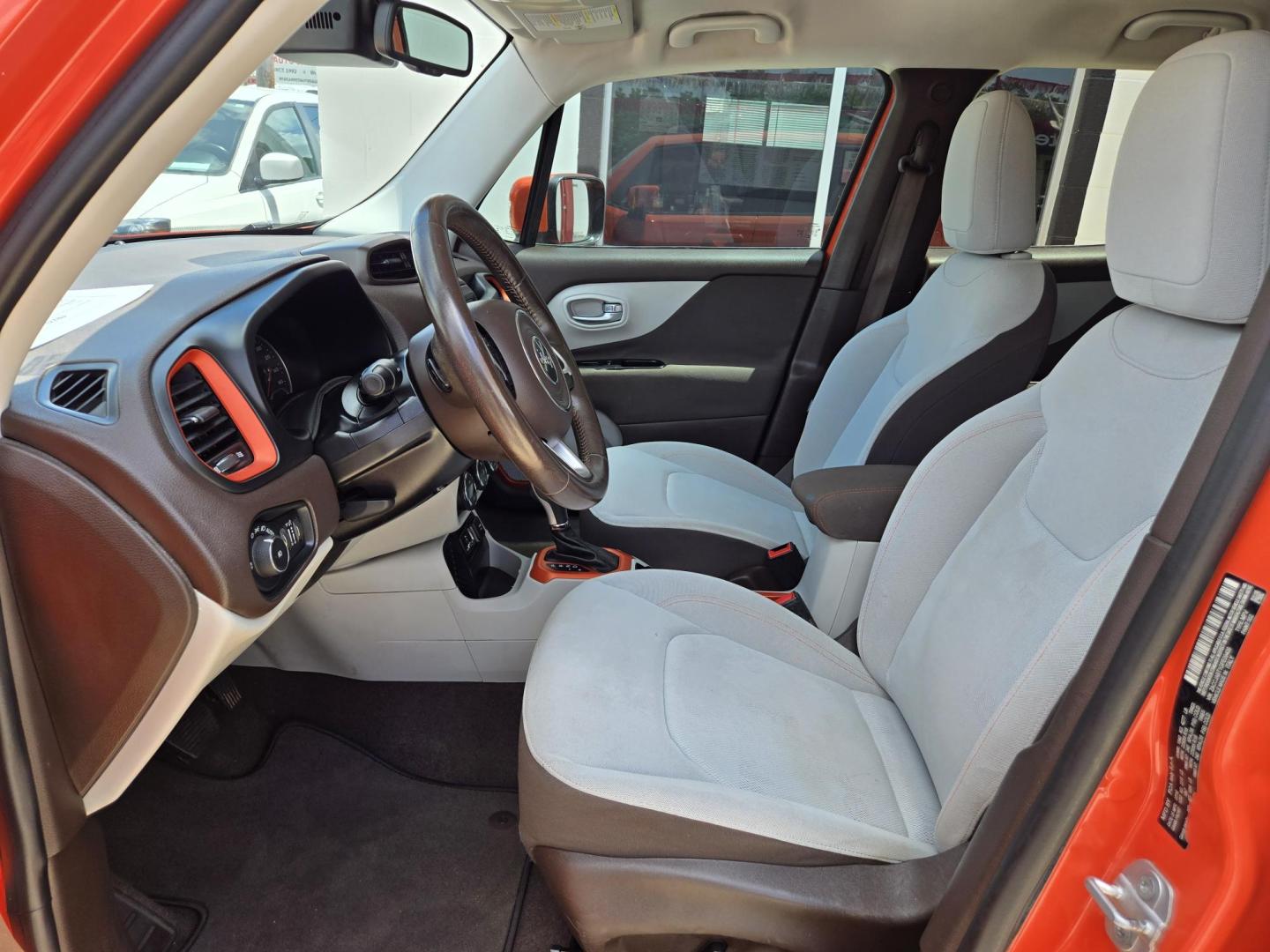 2016 Orange Jeep Renegade Latitude FWD (ZACCJABT1GP) with an 2.4L L4 DOHC 16V engine, Automatic transmission, located at 503 West Court, Seguin, TX, 78155, (830) 379-3373, 29.568621, -97.969803 - 2016 Jeep Renegade Latitude FWD with a 2.4L L4 DOHC 16V, Automatic, Tilt, Cruise, AM/FM/AUX Touchscreen Stereo, Power Windows, Locks, Seat and Side Mirrors, Bluetooth, Dual Climate Control, Automatic Headlights, Backup Camera, Alloy Wheels, Rear Wiper, Rear Defroster and more!! - Photo#4