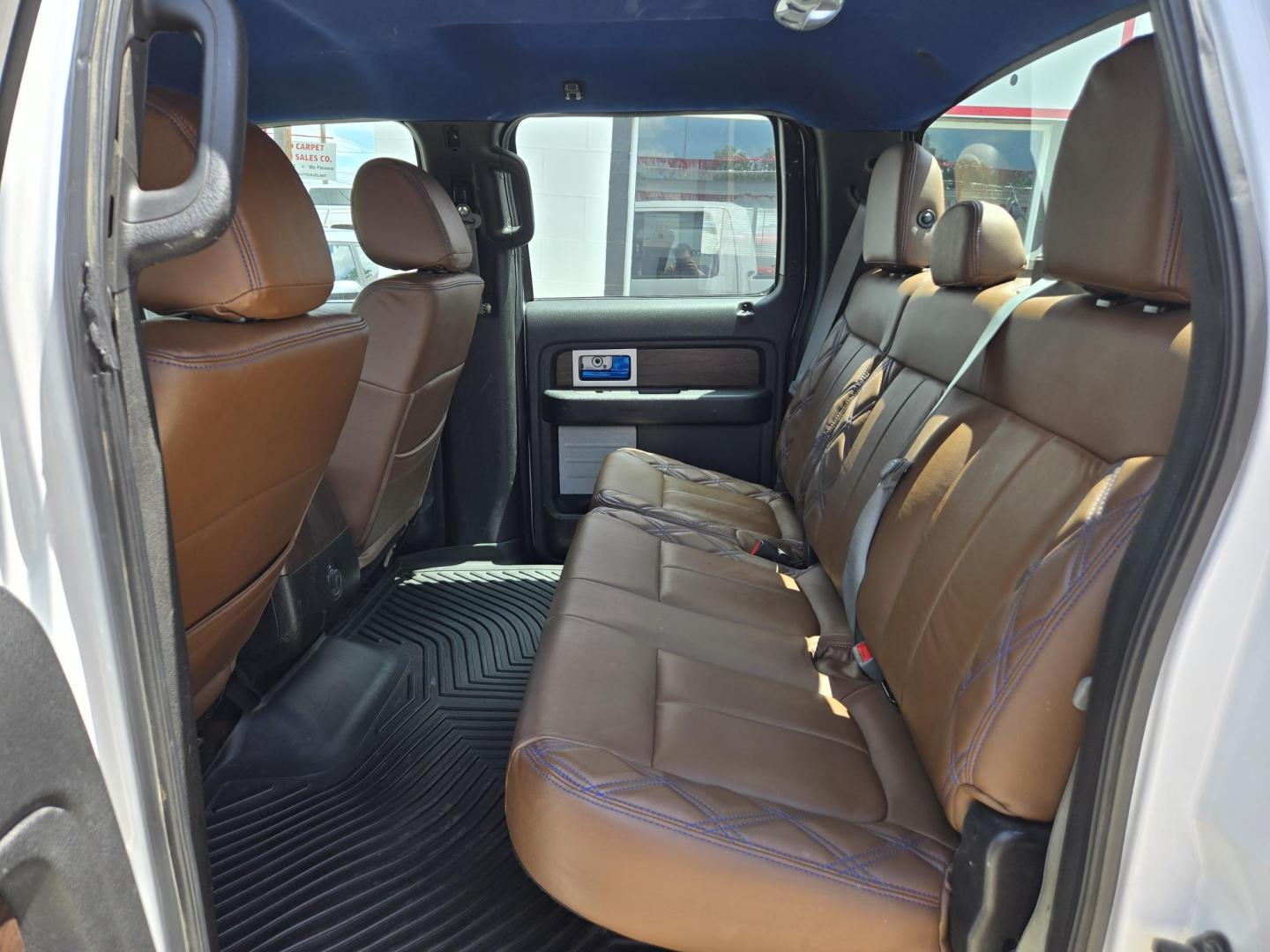 2014 WHITE Ford F-150 XL SuperCrew 5.5-ft. Bed 4WD (1FTFW1EFXEK) with an 5.0L V8 engine, 6-Speed Automatic transmission, located at 503 West Court, Seguin, TX, 78155, (830) 379-3373, 29.568621, -97.969803 - 2014 Ford F-150 XL SuperCrew 5.5-ft. Bed 4WD with a 5.0L V8, Automatic, Tilt, Cruise, AM/FM/CD/AUX Stereo, Bluetooth, Custom Seating, Custom Interior Trim, Trailer Towing, Steel Bumper and more!! - Photo#6