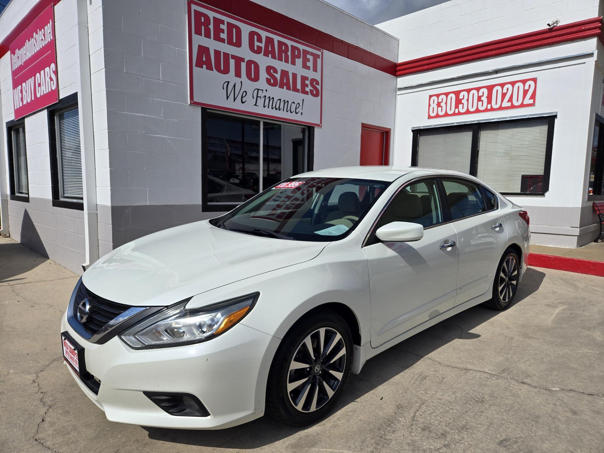 photo of 2016 Nissan Altima SL