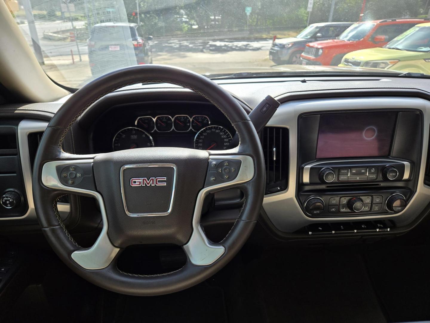 2013 Pewter GMC Sierra 1500 SLE Ext. Cab 2WD (1GTR1UEC8EZ) with an 5.3L V8 OHV 16V engine, 6-Speed Automatic transmission, located at 503 West Court, Seguin, TX, 78155, (830) 379-3373, 29.568621, -97.969803 - 2013 GMC Sierra 1500 SLE Ext. Cab 2WD with a 5.3L V8 OHV 16V, Automatic, Tilt, Cruise, AM/FM/CD Touchscreen Stereo, Power Windows, Locks, Seat and Side Mirrors, Bluetooth, Dual Climate Control, Front Bench Seating, Onstar Capability, Tinted Windows, Trailer Towing, Alloy Wheels, Rear Defroster and m - Photo#5