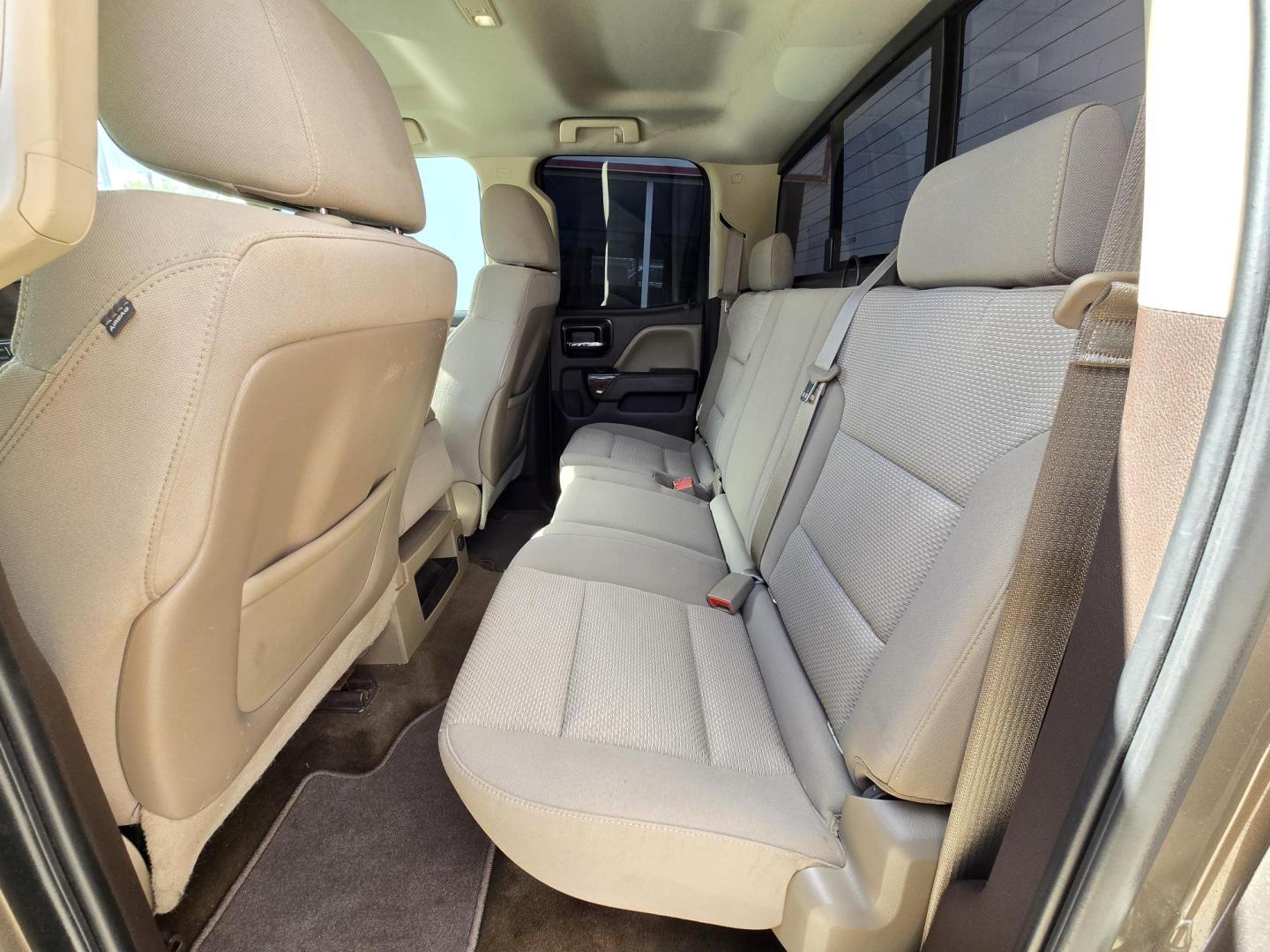 2013 Pewter GMC Sierra 1500 SLE Ext. Cab 2WD (1GTR1UEC8EZ) with an 5.3L V8 OHV 16V engine, 6-Speed Automatic transmission, located at 503 West Court, Seguin, TX, 78155, (830) 379-3373, 29.568621, -97.969803 - 2013 GMC Sierra 1500 SLE Ext. Cab 2WD with a 5.3L V8 OHV 16V, Automatic, Tilt, Cruise, AM/FM/CD Touchscreen Stereo, Power Windows, Locks, Seat and Side Mirrors, Bluetooth, Dual Climate Control, Front Bench Seating, Onstar Capability, Tinted Windows, Trailer Towing, Alloy Wheels, Rear Defroster and m - Photo#6