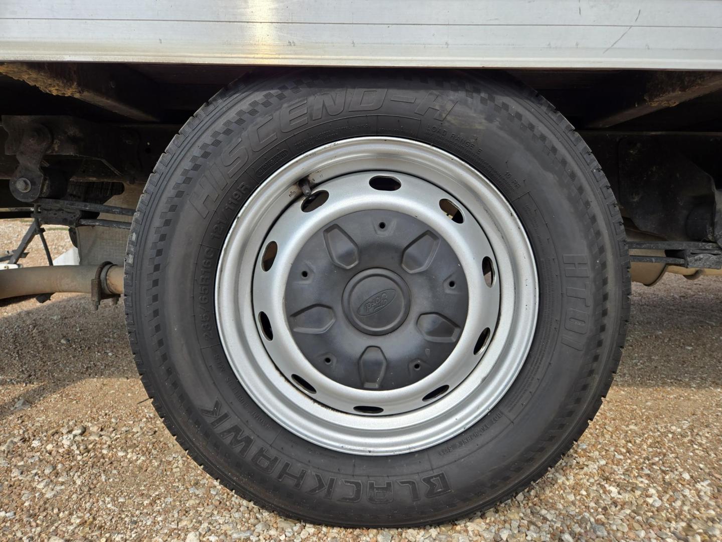 2019 WHITE Ford Transit 250 (1FDYR7PM8KK) with an 3.7L V6 engine, Automatic transmission, located at 503 West Court, Seguin, TX, 78155, (830) 379-3373, 29.568621, -97.969803 - Photo#13