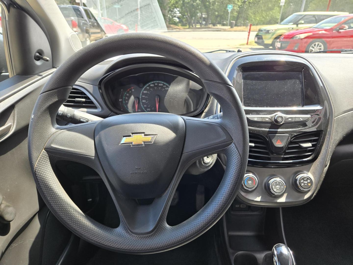 2020 Black Chevrolet Spark LS CVT (KL8CB6SA7LC) with an 1.4L L4 16V DOHC engine, CVT transmission, located at 503 West Court, Seguin, TX, 78155, (830) 379-3373, 29.568621, -97.969803 - 2020 Chevrolet Spark LS with a 1.4L L4 16V DOHC, Automatic, Tilt, AM/FM Touchscreen Stereo, Bluetooth, Automatic Headlights, Onstar Capability, Rear Wiper, Rear Defroster and more!! - Photo#5