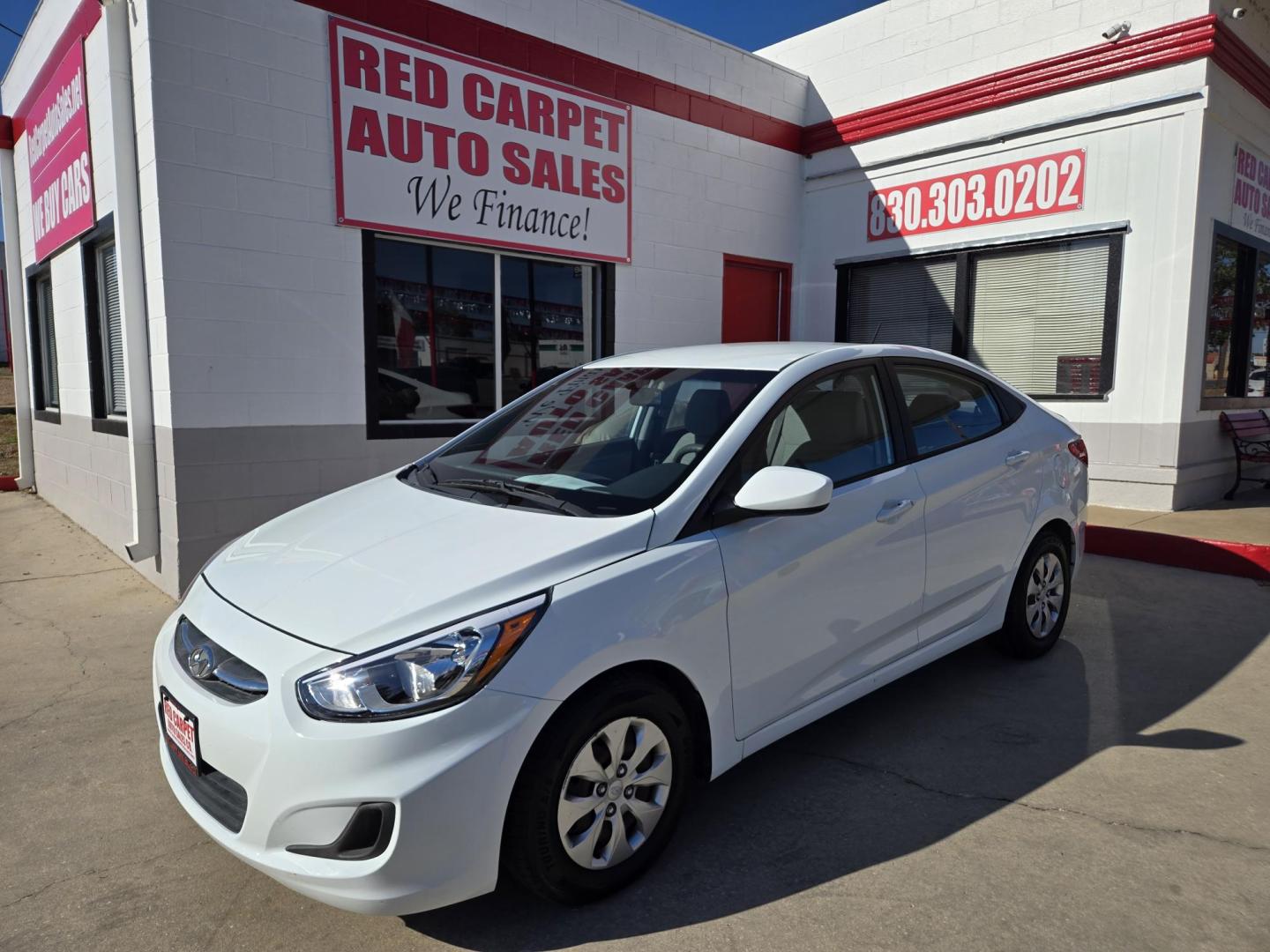 2015 WHITE Hyundai Accent GLS 4-Door 6A (KMHCT4AE7FU) with an 1.6L L4 DOHC 16V engine, 6-Speed Automatic transmission, located at 503 West Court, Seguin, TX, 78155, (830) 379-3373, 29.568621, -97.969803 - 2015 Hyundai Accent GLS with a 1.6L L4 DOHC 16V, Automatic, Tilt, Cruise, AM/FM/CD Stereo, Power Windows, Locks and Side Mirrors, Rear Defroster and more!! - Photo#0