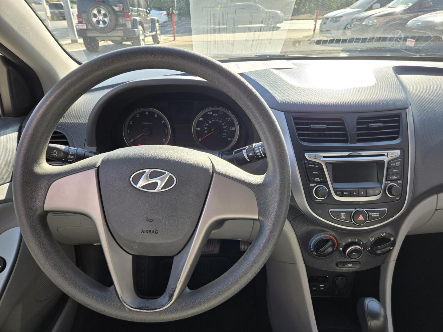 2015 WHITE Hyundai Accent GLS 4-Door 6A (KMHCT4AE7FU) with an 1.6L L4 DOHC 16V engine, 6-Speed Automatic transmission, located at 503 West Court, Seguin, TX, 78155, (830) 379-3373, 29.568621, -97.969803 - 2015 Hyundai Accent GLS with a 1.6L L4 DOHC 16V, Automatic, Tilt, Cruise, AM/FM/CD Stereo, Power Windows, Locks and Side Mirrors, Rear Defroster and more!! - Photo#5