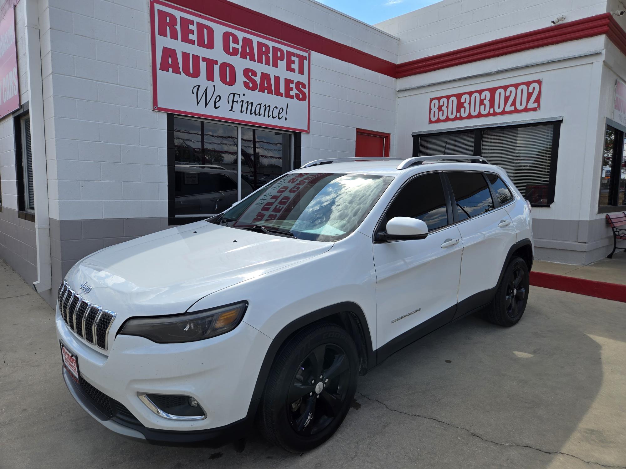 photo of 2019 Jeep Cherokee Limited FWD