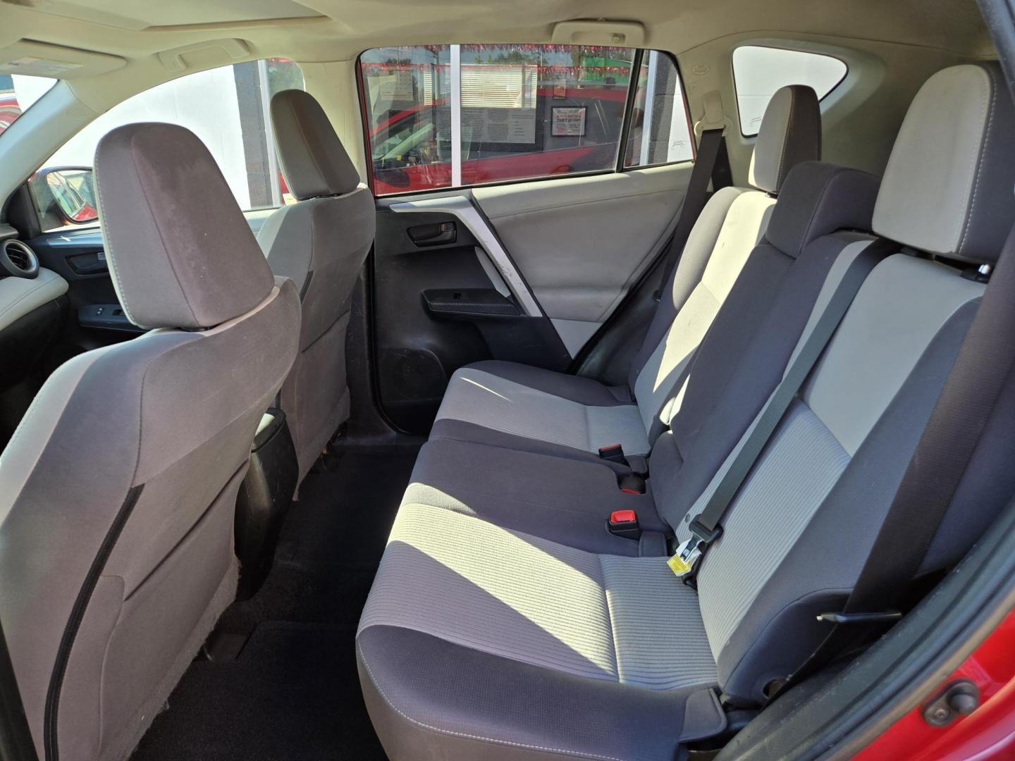 2013 Red Toyota RAV4 XLE AWD (2T3RFREV9DW) with an 2.5L L4 DOHC 16V engine, 6-Speed Automatic transmission, located at 503 West Court, Seguin, TX, 78155, (830) 379-3373, 29.568621, -97.969803 - 2013 Toyota RAV4 XLE AWD with a 2.5L L4 DOHC 16V, Automatic, Tilt, Cruise, AM/FM/CD/AUX Touchscreen Stereo, Power Windows, Locks and Side Mirrors, Bluetooth, Tinted Windows, Alloy Wheels, Power Sunroof, Backup Camera, Rear Wiper, Rear Defroster and more!! - Photo#6