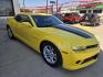 2014 YELLOW Chevrolet Camaro 2LS Coupe (2G1FA1E34E9) with an 3.6L V6 DOHC 24V FFV engine, 6-Speed Automatic transmission, located at 503 West Court, Seguin, TX, 78155, (830) 379-3373, 29.568621, -97.969803 - 2014 Chevrolet Camaro 2LS Coupe with a 3.6L V6 DOHC 24V FFV, Automatic, Tilt, Cruise, AM/FM/CD/AUX Stereo, Power Windows, Locks and Side Mirrors, Automatic Headlights, Alloy Wheels, Onstar Capability, Rear Defroster and more!! - Photo#1
