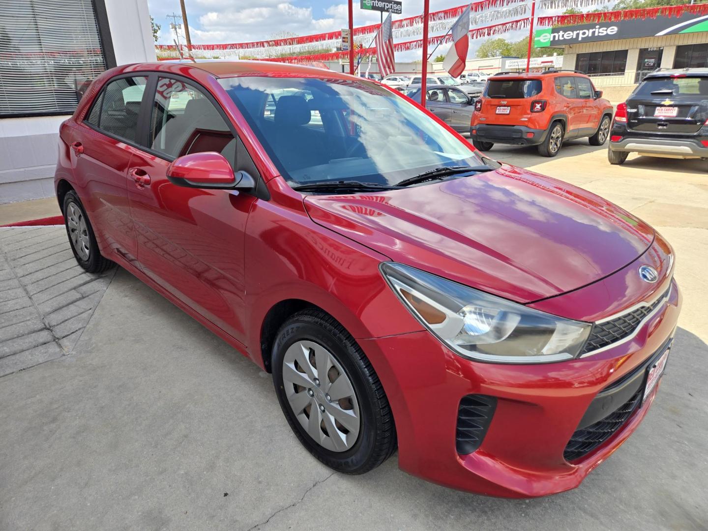 2020 Red Kia Rio5 S (3KPA25AD1LE) with an 1.6L L4 DOHC 16V engine, 6A transmission, located at 503 West Court, Seguin, TX, 78155, (830) 379-3373, 29.568621, -97.969803 - Photo#1