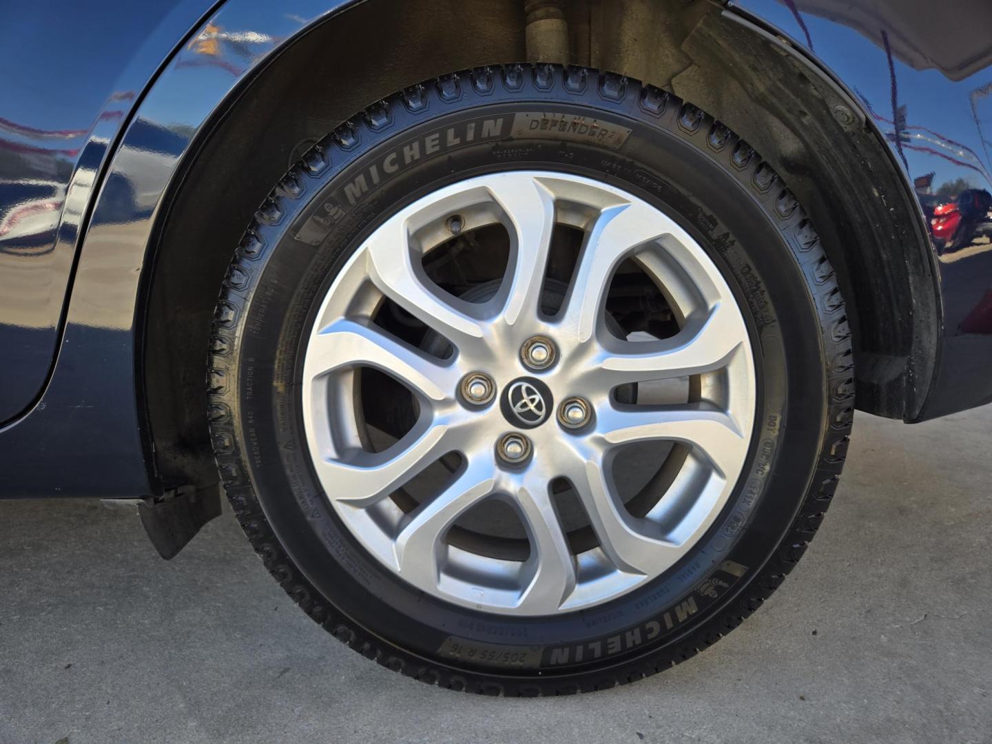 2018 Blue Toyota Yaris iA 6A (3MYDLBYV9JY) with an 1.5L L4 DOHC 16V engine, Automatic transmission, located at 503 West Court, Seguin, TX, 78155, (830) 379-3373, 29.568621, -97.969803 - 2018 Toyota Yaris iA with a 1.5L L4 DOHC 16V, Automatic, Tilt, Cruise, AM/FM Stereo, Power Windows, Locks and Side Mirrors, Bluetooth, Tinted Windows, Backup Camera, Alloy Wheels, Rear Defroster and more!! - Photo#8