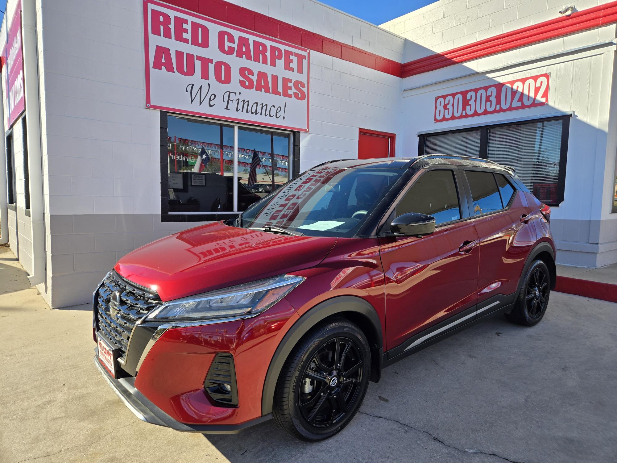 photo of 2021 Nissan Kicks SR