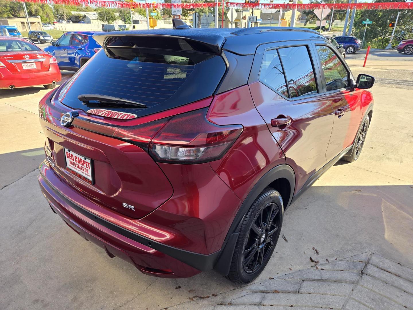 2021 Red Nissan Kicks SR (3N1CP5DVXML) with an 1.6L L4 engine, Automatic transmission, located at 503 West Court, Seguin, TX, 78155, (830) 379-3373, 29.568621, -97.969803 - 2021 Nissan Kicks SR with a 1.6L L4, Automatic, Tilt, Cruise, AM/FM Touchscreen Stereo, Power Windows, Locks and Side Mirrors, Bluetooth, Backup Camera, Bumper Sensors, Rear Wiper, Rear Defroster and more!! - Photo#2