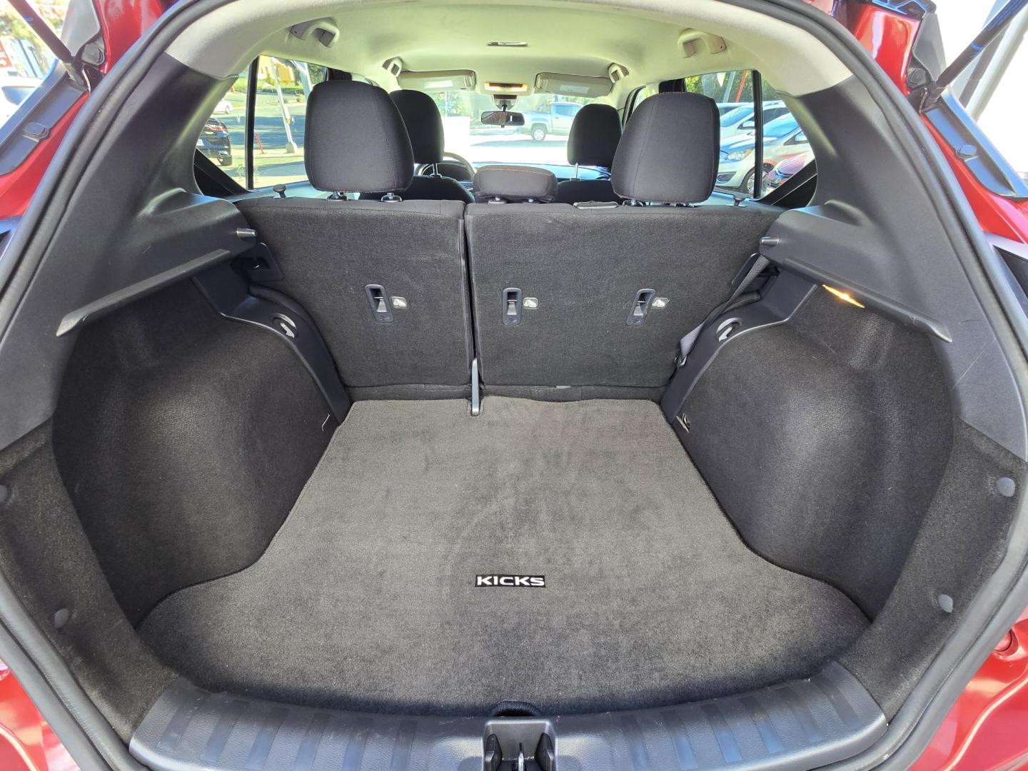 2021 Red Nissan Kicks SR (3N1CP5DVXML) with an 1.6L L4 engine, Automatic transmission, located at 503 West Court, Seguin, TX, 78155, (830) 379-3373, 29.568621, -97.969803 - 2021 Nissan Kicks SR with a 1.6L L4, Automatic, Tilt, Cruise, AM/FM Touchscreen Stereo, Power Windows, Locks and Side Mirrors, Bluetooth, Backup Camera, Bumper Sensors, Rear Wiper, Rear Defroster and more!! - Photo#7