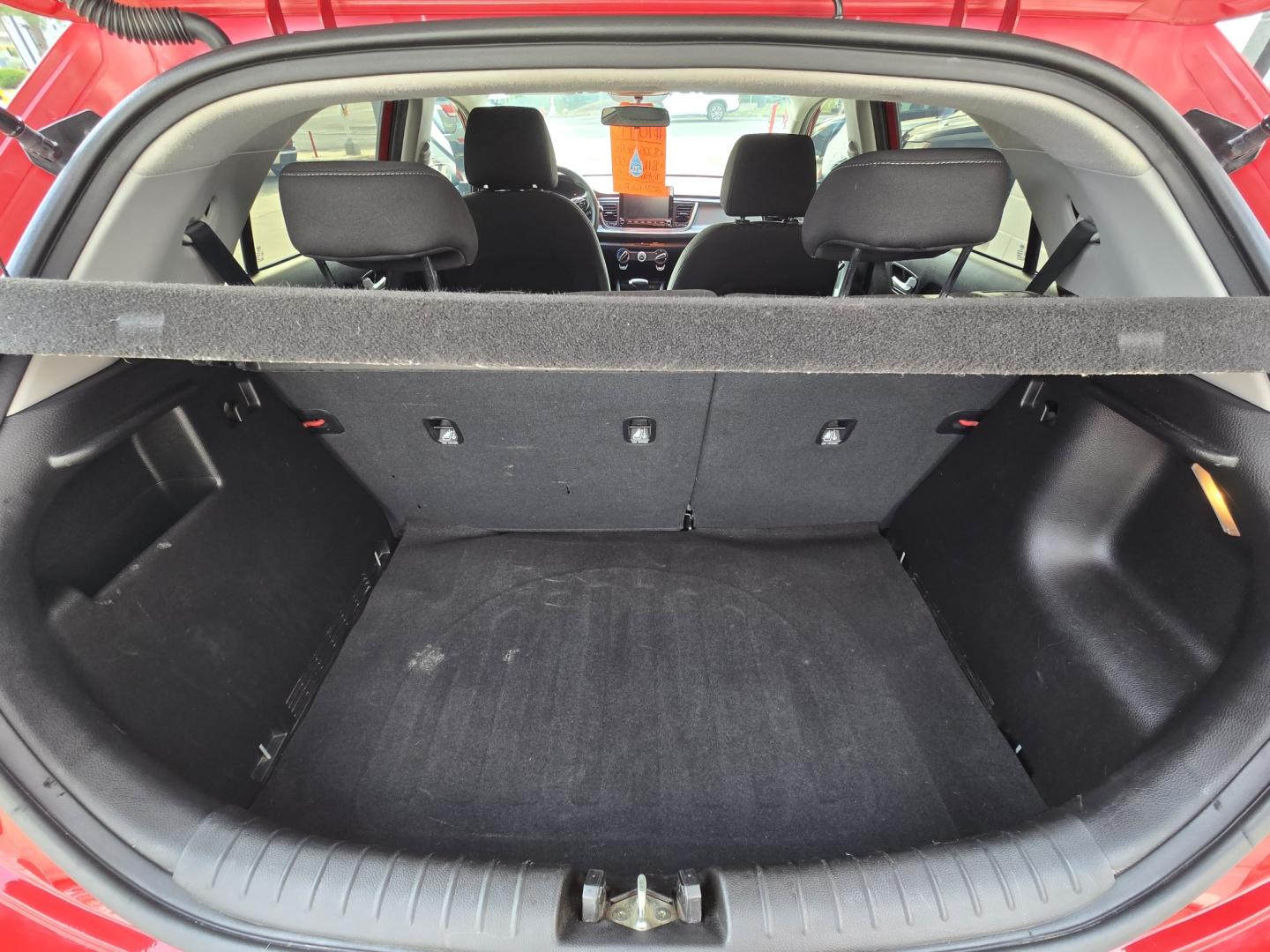 2021 Red Kia Rio5 S (3KPA25AD3ME) with an 1.6L L4 DOHC 16V engine, Automatic transmission, located at 503 West Court, Seguin, TX, 78155, (830) 379-3373, 29.568621, -97.969803- Photo#7