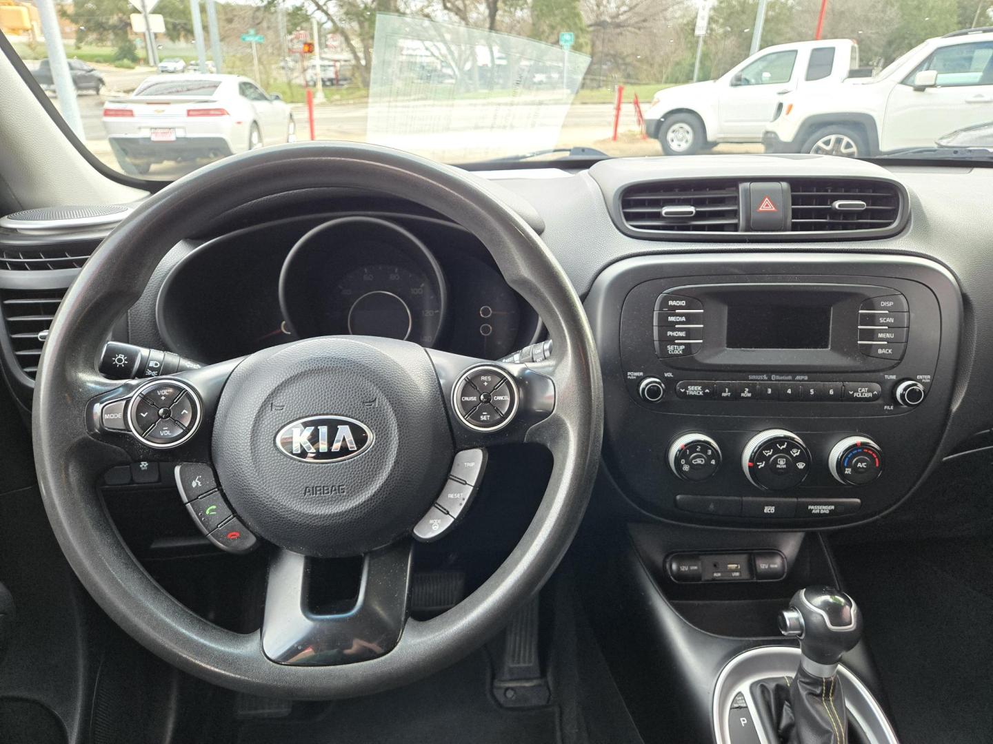 2015 GRAY Kia Soul + (KNDJP3A5XF7) with an 2.0L L4 DOHC 16V engine, 6-Speed Automatic transmission, located at 503 West Court, Seguin, TX, 78155, (830) 379-3373, 29.568621, -97.969803 - *Cash Special* 2015 Kia Soul + with a 2.0L L4 DOHC 16V, Automatic, Tilt, Cruise, AM/FM/AUX Stereo, Power Windows, Locks and Side Mirrors, Alloy Wheels, Rear Wiper, Rear Defroster and more!! - Photo#5