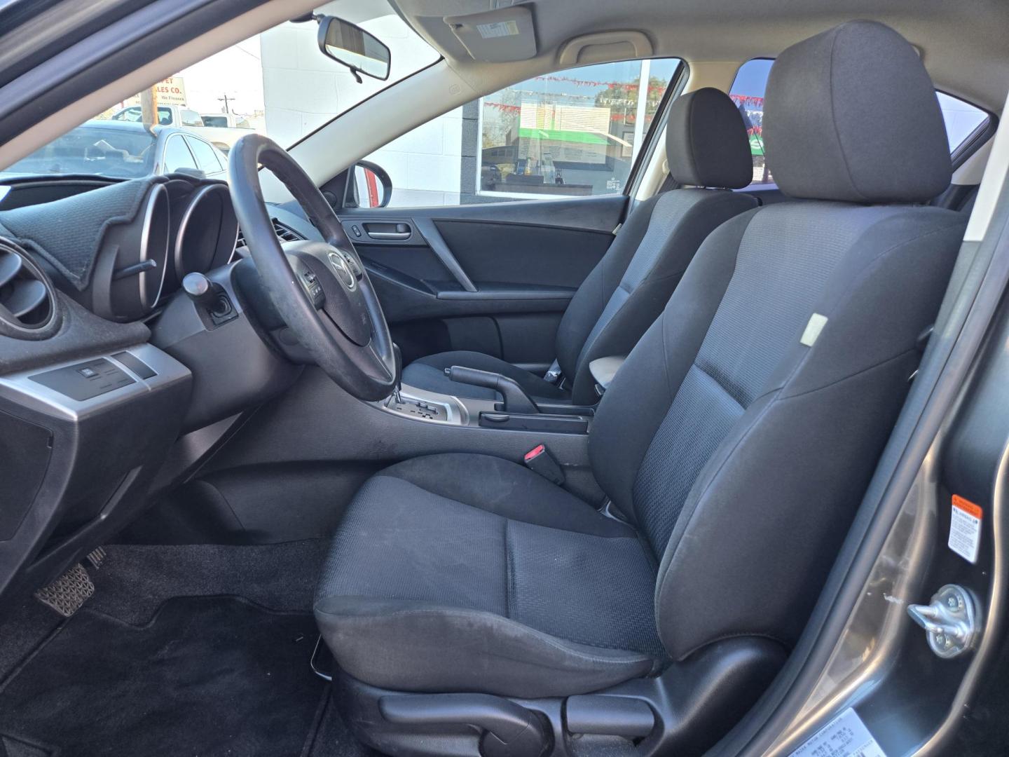 2010 GRAY Mazda MAZDA3 Unknown (JM1BL1SF1A1) with an 2.0L I4 F DOHC 16V engine, Automatic transmission, located at 503 West Court, Seguin, TX, 78155, (830) 379-3373, 29.568621, -97.969803 - 2010 Mazda MAZDA3 with a 2.0L I4 F DOHC 16V, Automatic, Tilt, Cruise, AM/FM/CD Stereo, Power Windows, Locks, and Side Mirrors, Bluetooth, Tinted Windows, Alloy Wheels, Rear Defroster and more!! - Photo#4
