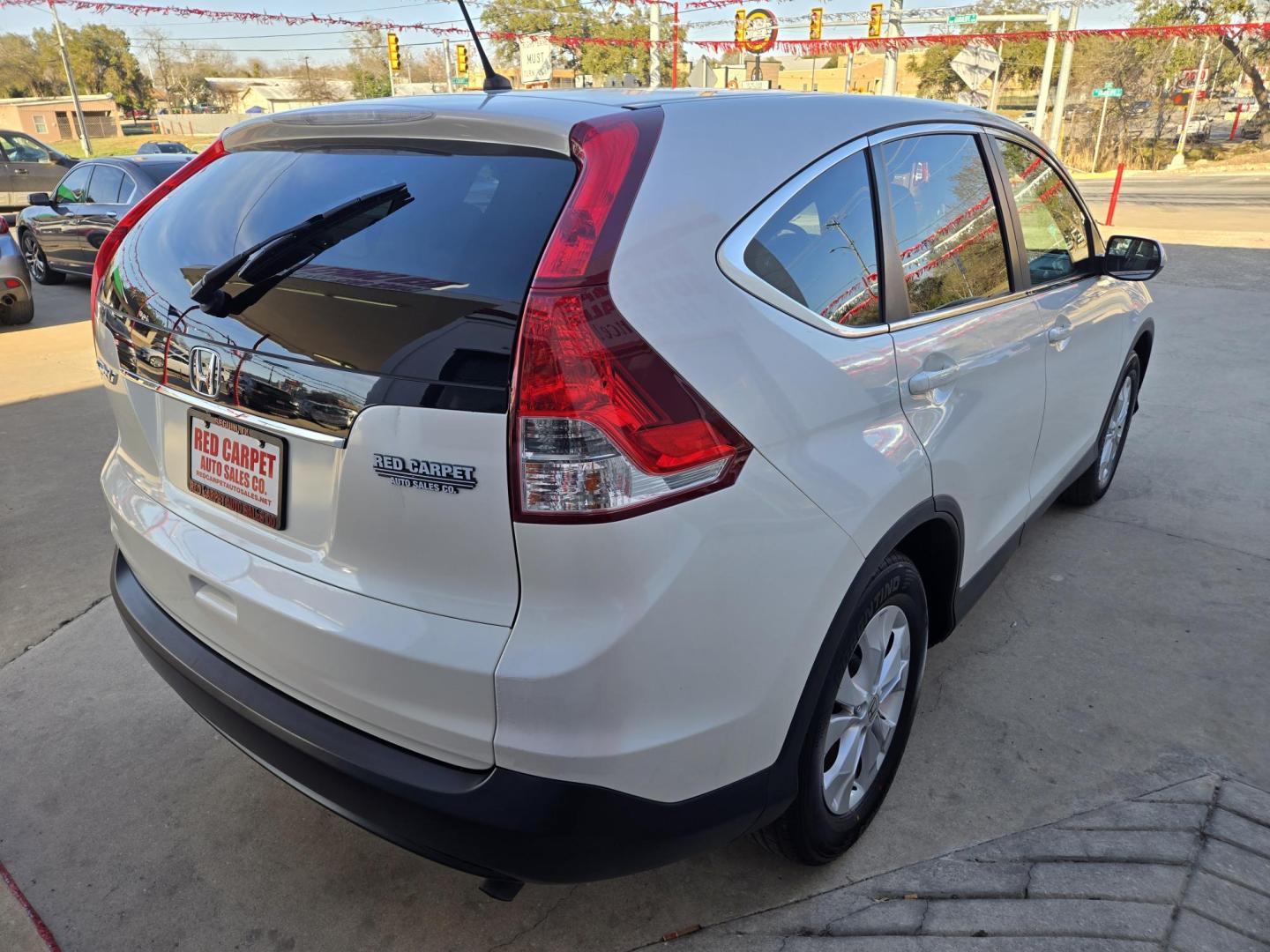 2014 WHITE Honda CR-V (5J6RM3H54EL) with an 2.4L I4 F DOHC 16V engine, Automatic transmission, located at 503 West Court, Seguin, TX, 78155, (830) 379-3373, 29.568621, -97.969803 - 2014 Honda CR-V EX with a 2.4L I4 F DOHC 16V, Automatic, Tilt, Cruise, AM/FM/CD Stereo, Power Windows, Locks and Side Mirrors, Bluetooth, Alloy Wheels, Power Sunroof, Rear Wiper, Rear Defroster and more!! - Photo#2