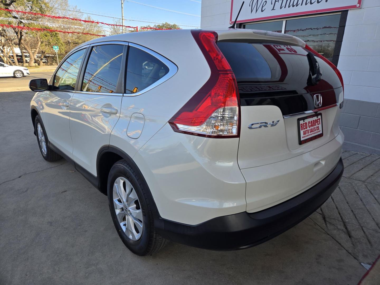 2014 WHITE Honda CR-V (5J6RM3H54EL) with an 2.4L I4 F DOHC 16V engine, Automatic transmission, located at 503 West Court, Seguin, TX, 78155, (830) 379-3373, 29.568621, -97.969803 - 2014 Honda CR-V EX with a 2.4L I4 F DOHC 16V, Automatic, Tilt, Cruise, AM/FM/CD Stereo, Power Windows, Locks and Side Mirrors, Bluetooth, Alloy Wheels, Power Sunroof, Rear Wiper, Rear Defroster and more!! - Photo#3