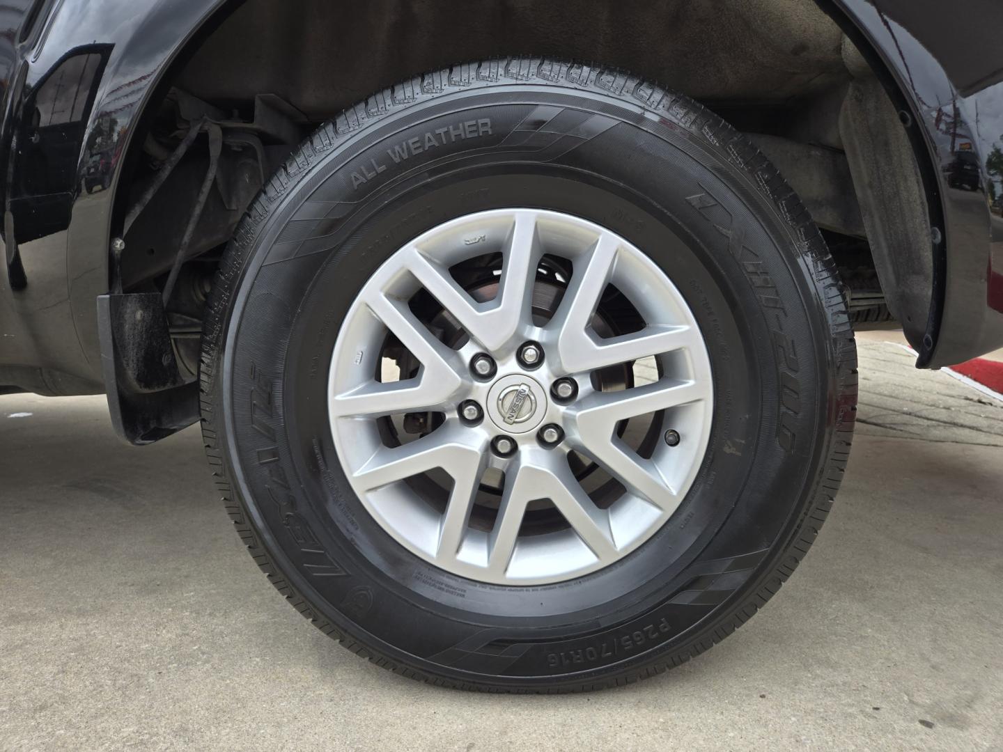 2015 Black Nissan Frontier SV King Cab 6MT 2WD (1N6AD0CU5FN) with an 4.0L V6 DOHC 24V engine, Automatic transmission, located at 503 West Court, Seguin, TX, 78155, (830) 379-3373, 29.568621, -97.969803 - 2015 Nissan Frontier SV King Cab 2WD with a 4.0L V6 DOHC 24V, Automatic, Tilt, Cruise, AM/FM/CD Stereo, Power Windows, Locks and Side Mirrors, Bluetooth, Tinted Windows, Alloy Wheels, Trailer Towing and more!! - Photo#7