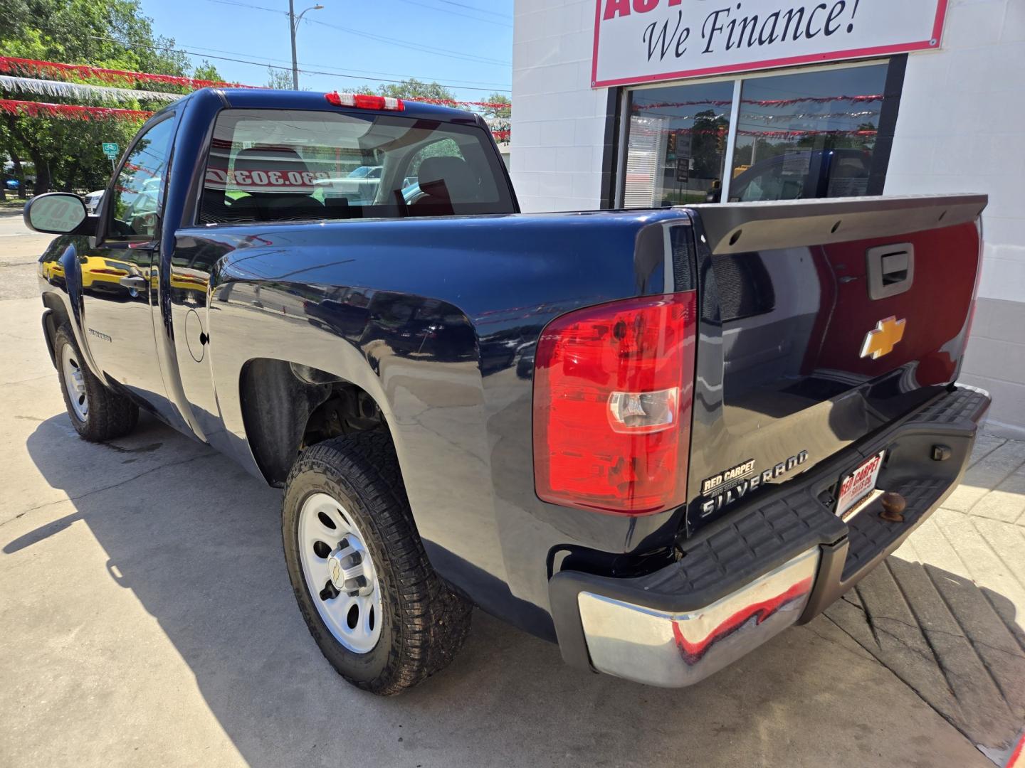 2012 BLUE Chevrolet Silverado 1500 Work Truck 2WD (1GCNCPEX1CZ) with an 4.3L V6 OHV 12V engine, 4-Speed Automatic transmission, located at 503 West Court, Seguin, TX, 78155, (830) 379-3373, 29.568621, -97.969803 - 2012 Chevrolet Silverado 1500 Work Truck 2WD with a 4.3L V6 OHV 12V, Automatic, Tilt, Cruise, AM/FM Stereo, Power Windows, Locks and Side Mirrors, Automatic Headlights, Alloy Wheels and more!! - Photo#3