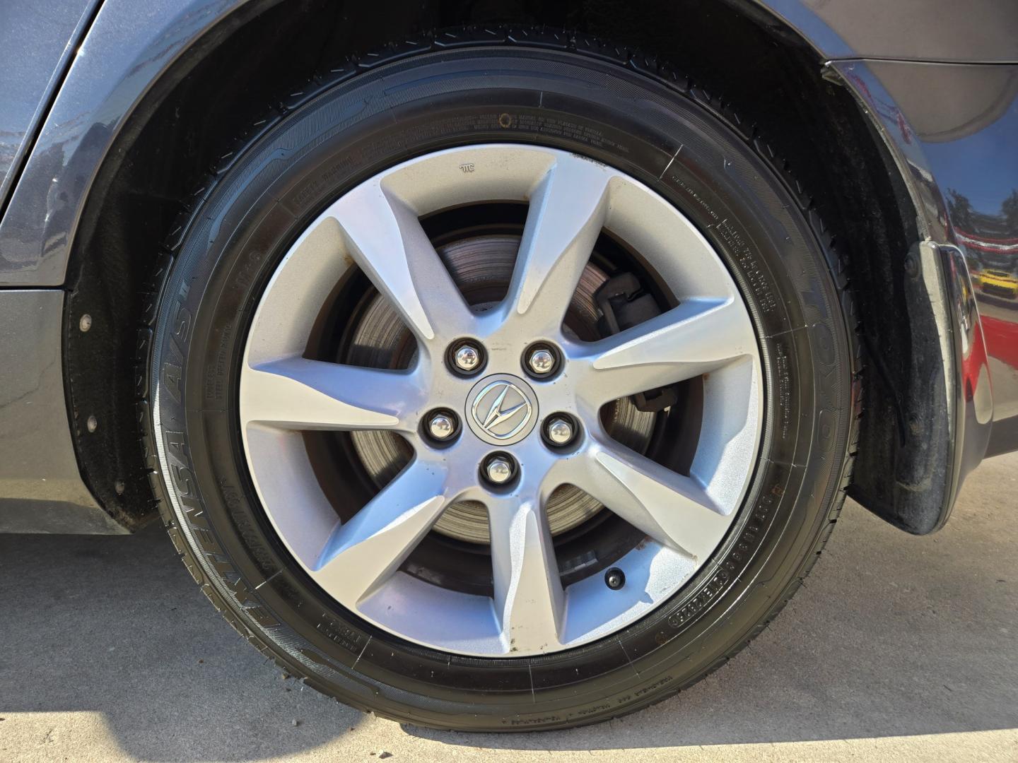 2012 Black Acura TL 6-Speed AT (19UUA8F23CA) with an 3.5L V6 SOHC 24V engine, 6-Speed Automatic transmission, located at 503 West Court, Seguin, TX, 78155, (830) 379-3373, 29.568621, -97.969803 - 2012 Acura TL with a 3.5L V6 SOHC 24V, Automatic, Tilt, Cruise, AM/FM/CD Stereo, Power Windows, Locks, Seat and Side Mirrors, Leather Seating, Bluetooth, Power Sunroof, Dual Climate Control, Rear A/C, Alloy Wheels, Tinted Windows, Rear Defroster and more!! - Photo#8